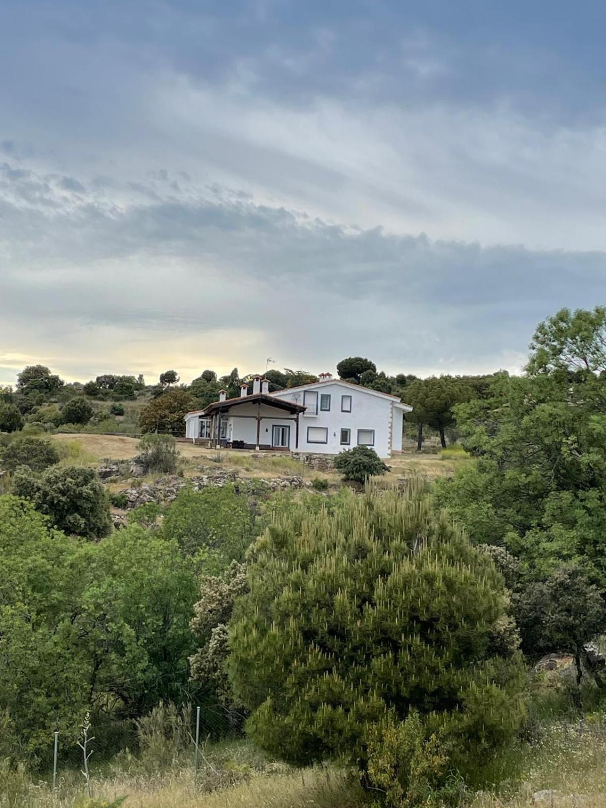 Finca Altair Мадрид Екстериор снимка